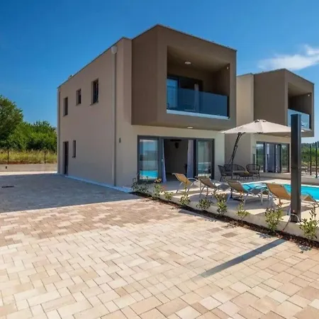 Villa Casa Esmeralda I *