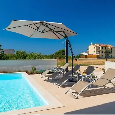 Vila Casa Esmeralda I