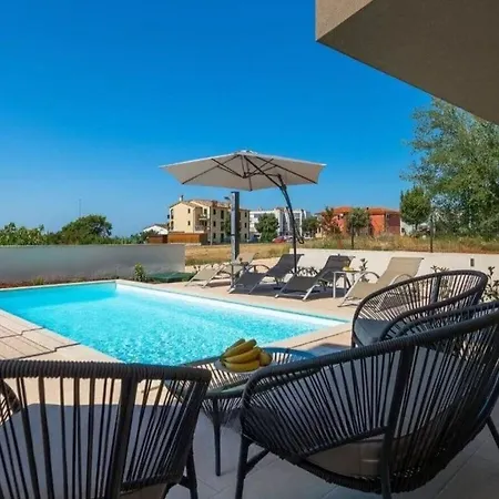 Vila Casa Esmeralda I